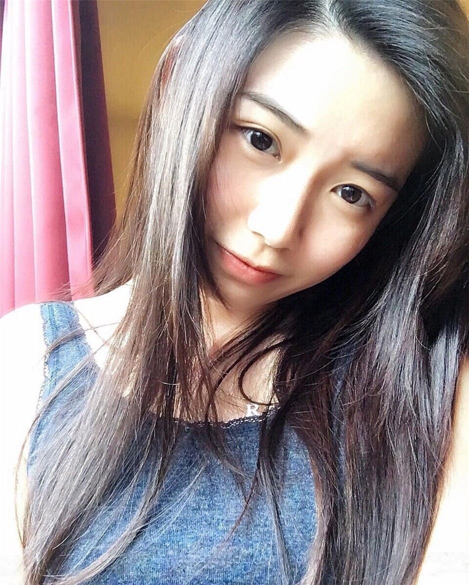 香港清纯美女施颖欣Joey生活照图片