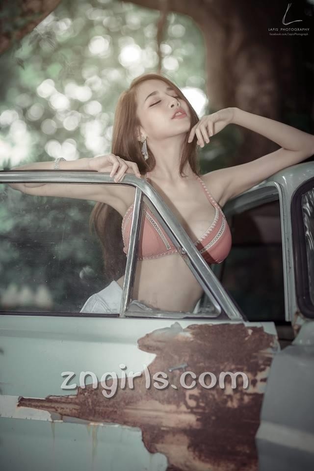 泰国新女神Pichana Yoosuk海量私房定制写真