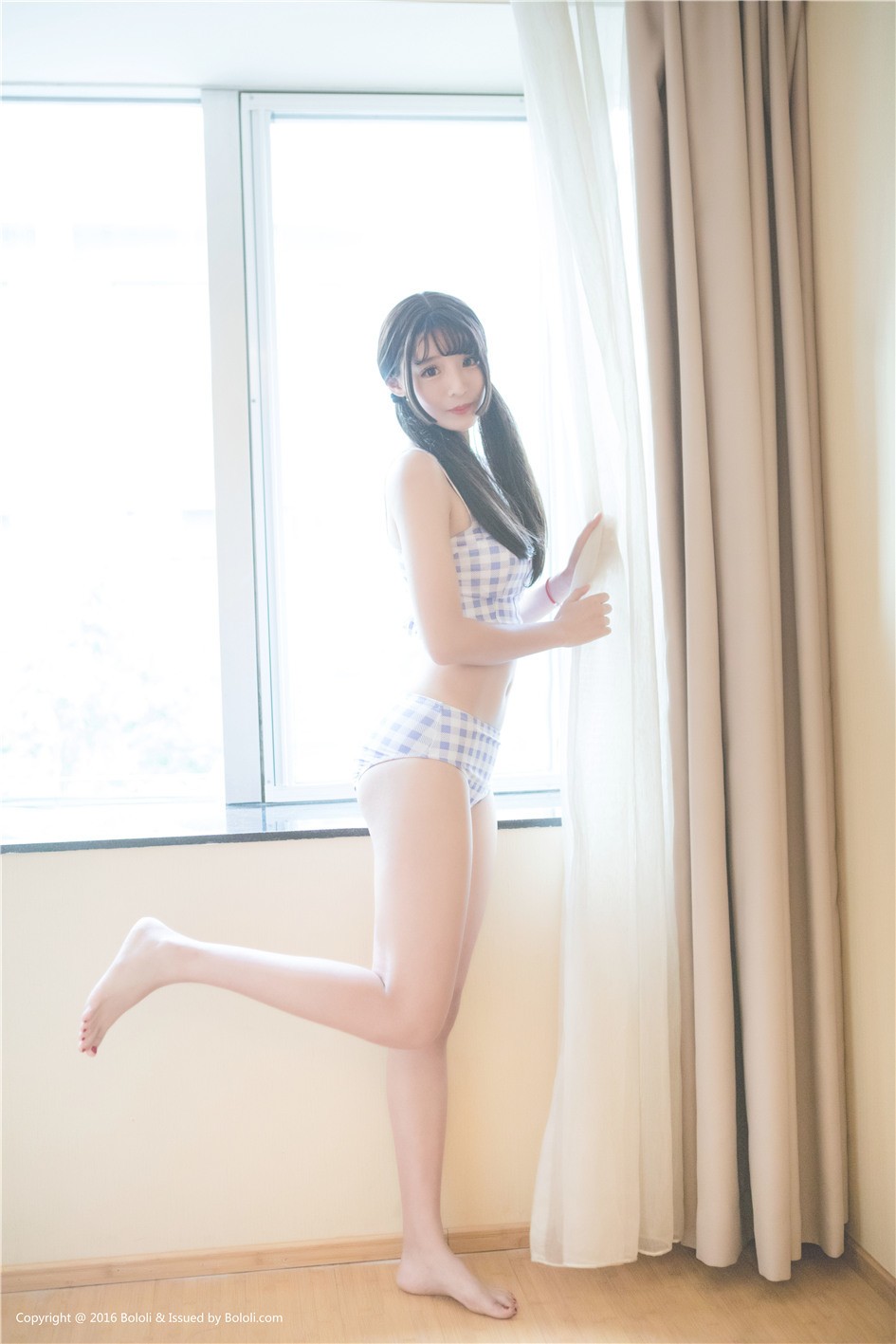 气质邻家美女小清新私房照写真